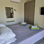 Tzogias Helen Apartament *