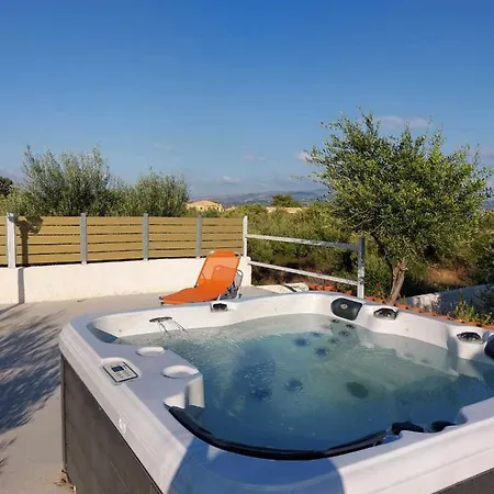 Tzogias Helen Argostoli (Kefalonia)